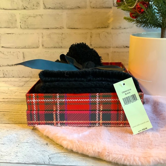 Collection Eighteen Loop & Beanie Scarf & Hat In Gift Box - Picture 3 of 3